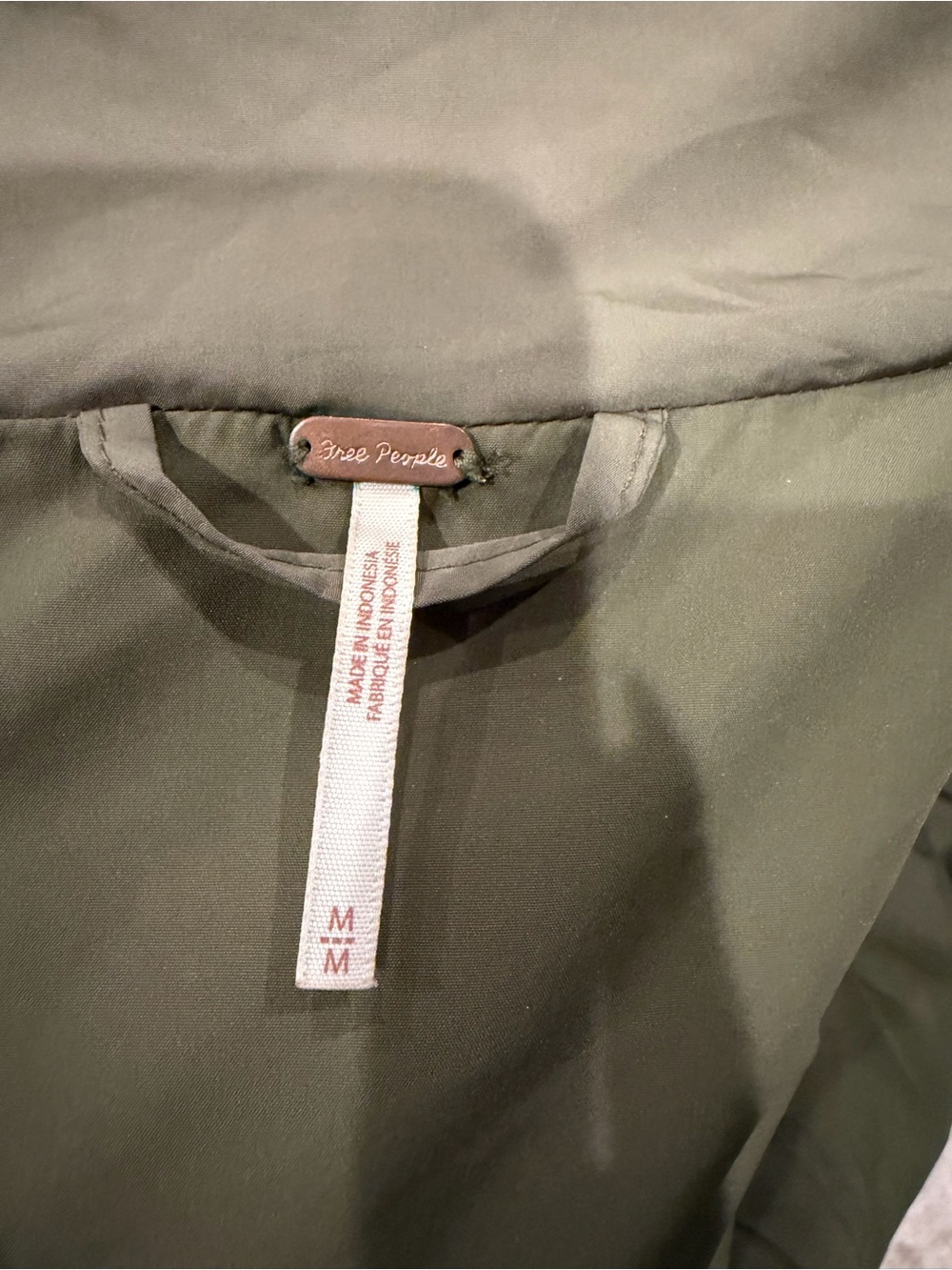 Free People Weekend Puffer in Olive- Size M - Picture 5 of 5